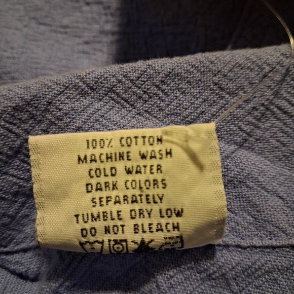 Blue Two-Piece Set with Embroidered Detail Of Cat And Claws - Picture 12 of 16